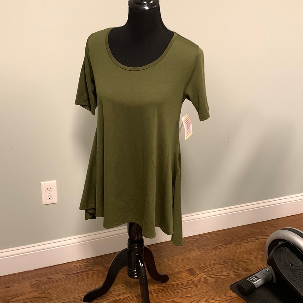 LuLaRoe olive colored perfect tee new with tags
